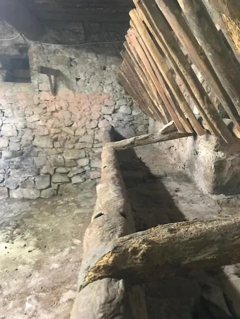 Maison De Campagne De 1787 Roquesteron