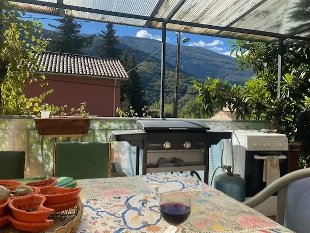 Maison De Campagne De 1787 Roquesteron Δωμάτια σε οικογενειακή κατοικία